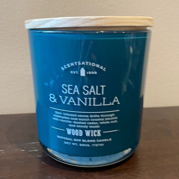 Accents Scentsational Candle Sea Salt And Vanilla Wood Wick Poshmark